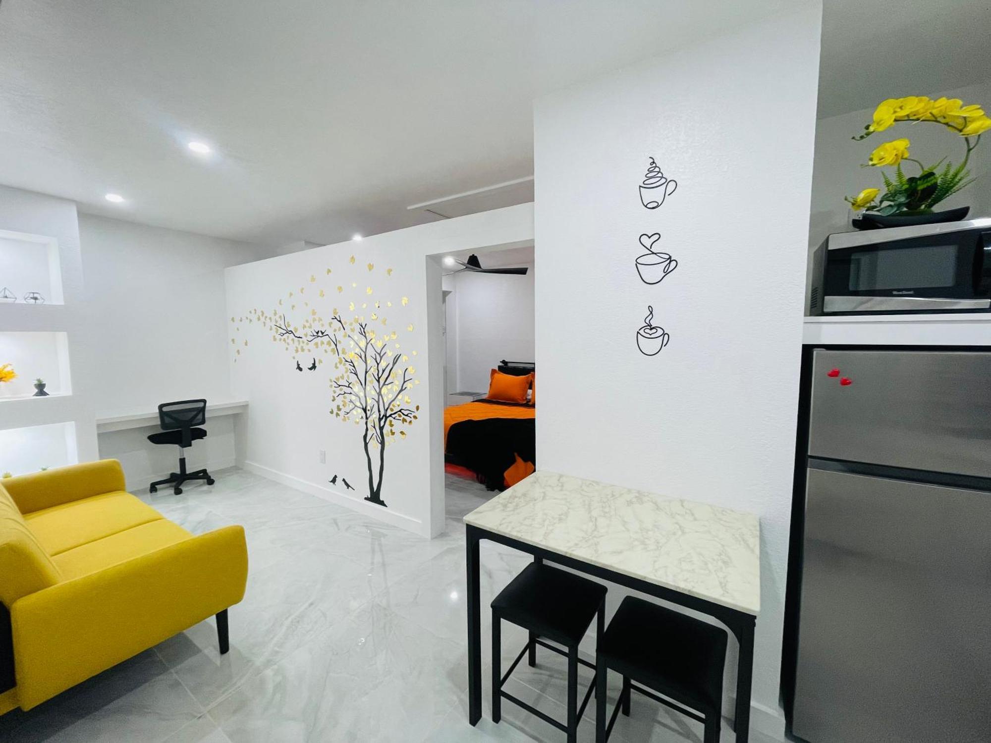 Magnolias Suite 利哈伊埃克斯 外观 照片